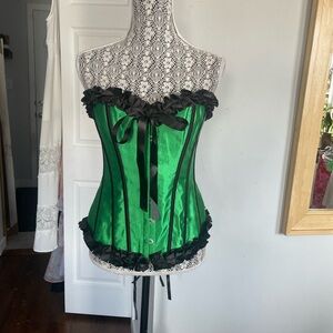 🍀 Green Satin Lace Up Corset With Boning For Shape and Support. Medium/Large.